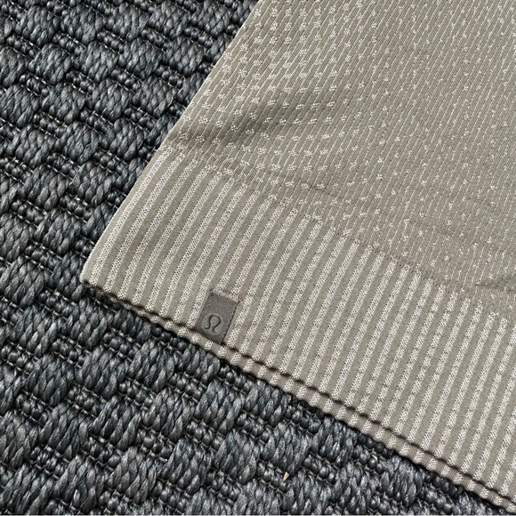 Lululemon Rest Less Cropped Half-Zip Grid Warp Rover / Raw Linen - Picture 6 of 7